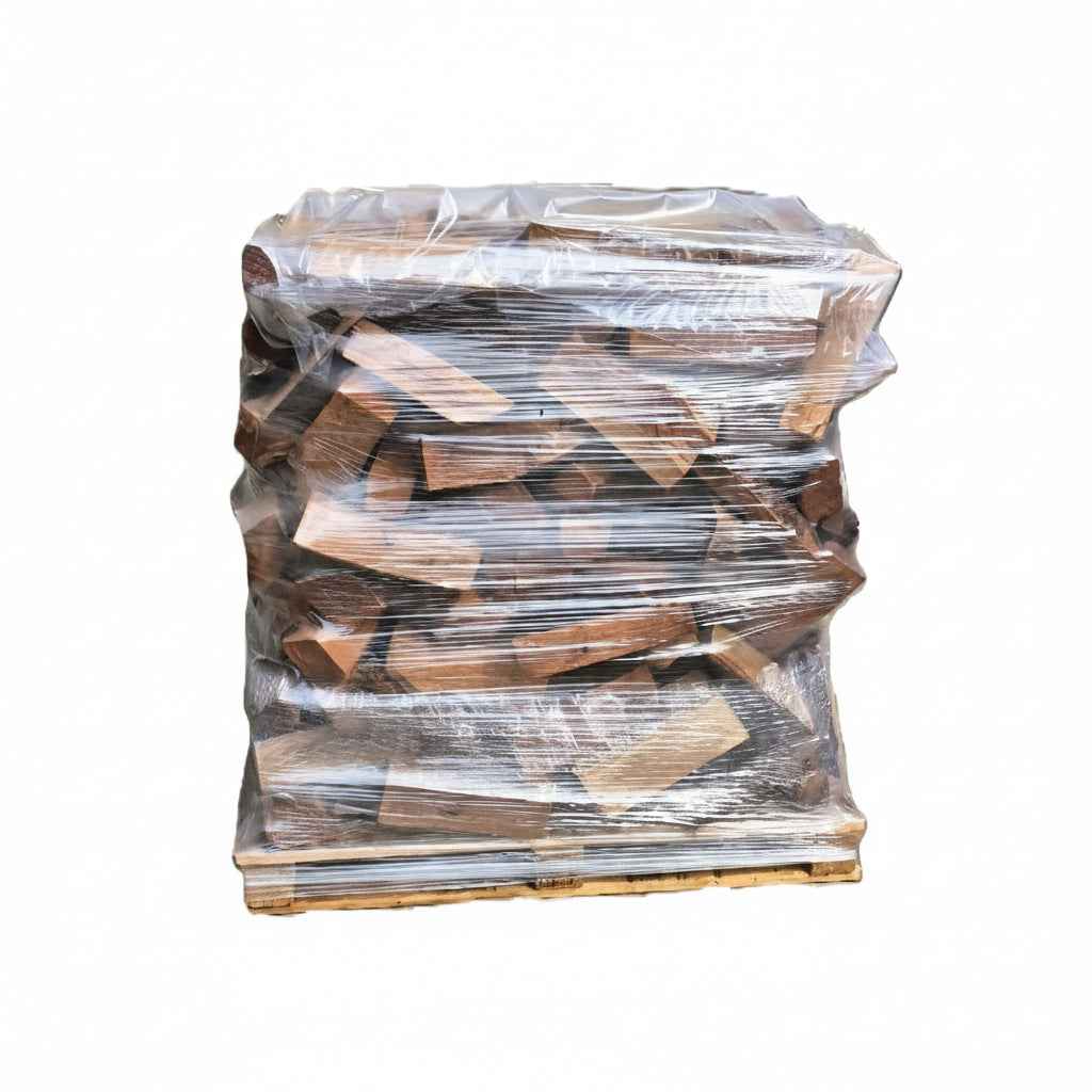 Bois de chauffage en hêtre extra sec de Briand Combustibles, 1,2 stère, empilé prêt à être utilisé pour cheminée ou poêle.