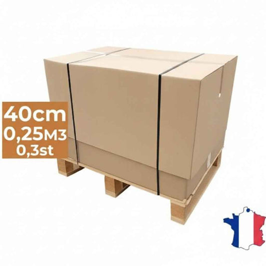 Bois de chauffage Briand Combustibles, 40 cm, extra sec, étuvé, 0,25 m³, prêt à brûler dans un tas de bois.
