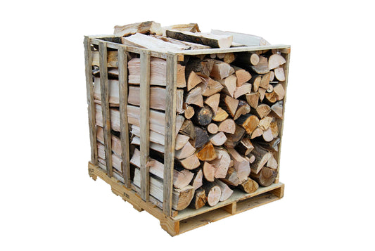 Bûches de bois de chauffage Briand combustibles, 30 cm de longueur, 1,7 stères, empilées pour un chauffage efficace.