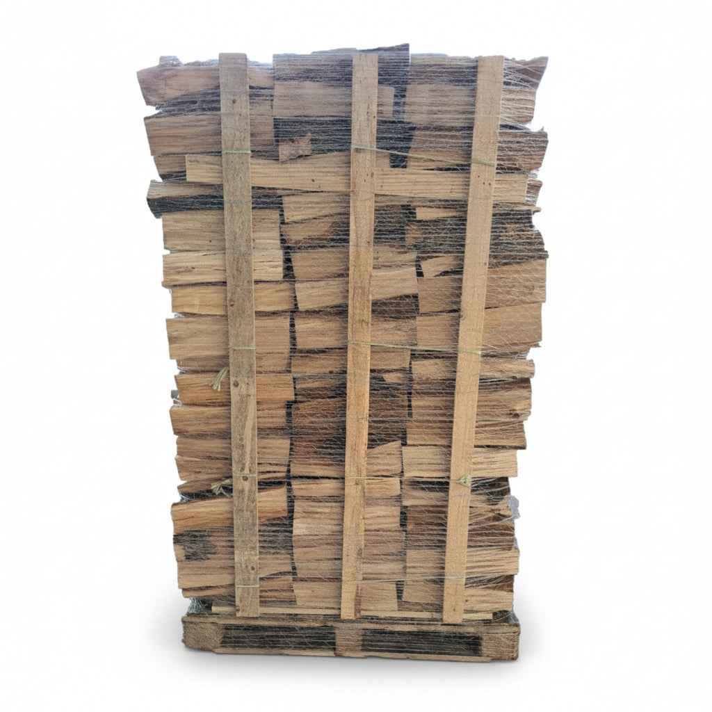 Bois de chauffage sec Briand Combustibles, 40 cm, palette de 2 m³, bois dur ONF, prêt à brûler, stocké en stères.