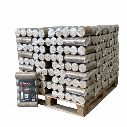 Bûches densifiées FSC Eco-Log Fuels4Less de Briand Combustibles, palette de 405 briquettes de bois pour cheminée.